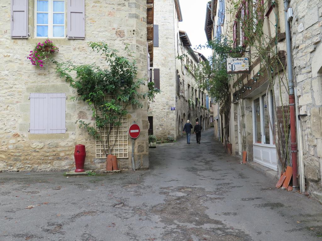 La Porte Bleue Saint-Antonin-Noble-Val Luaran gambar